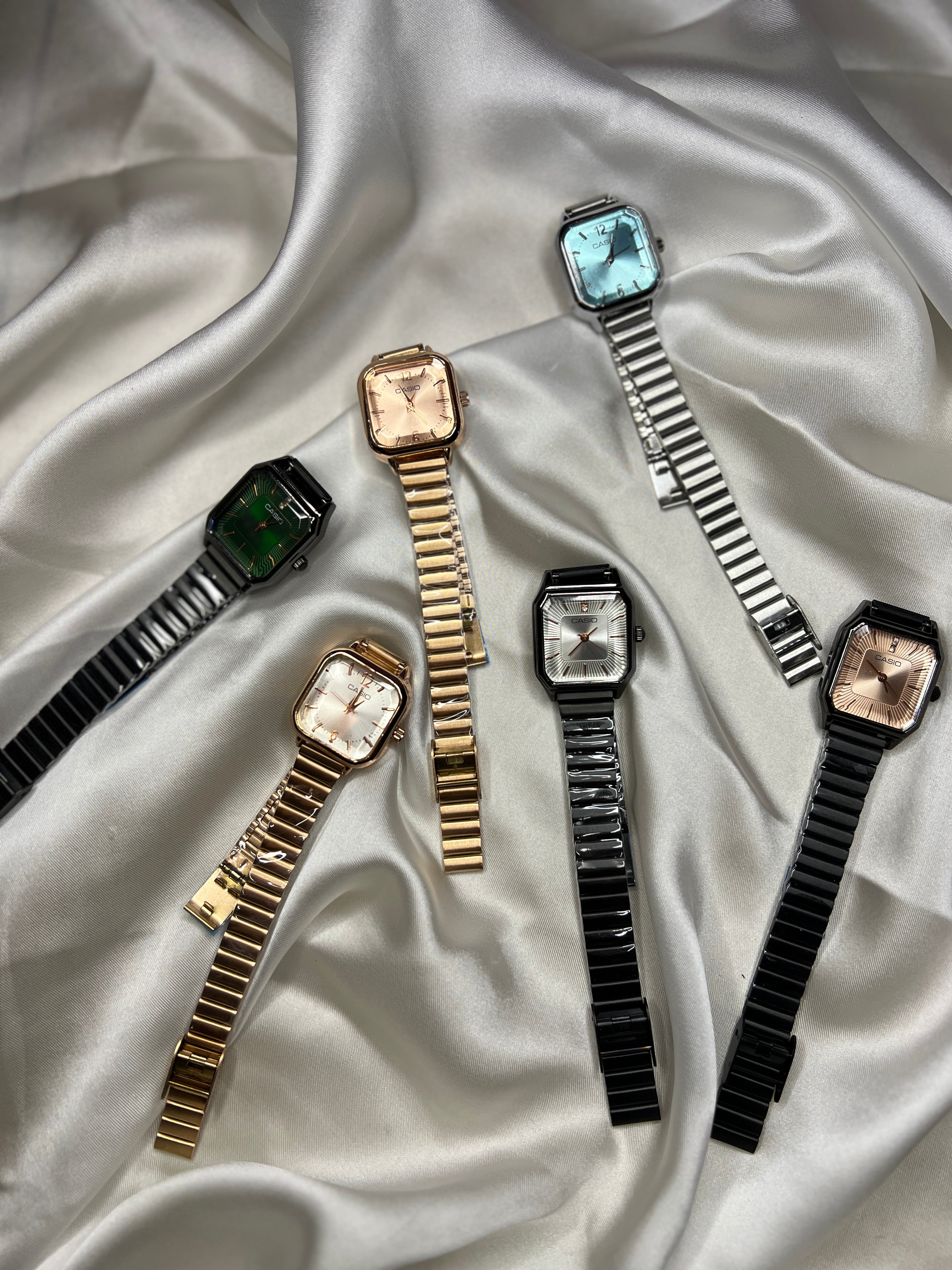 CLASSIC SILVER DIAL ( CASIO WATCHES )