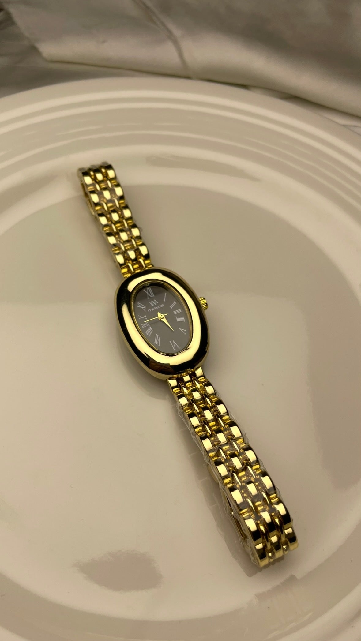 MIRE GOLD BLACK