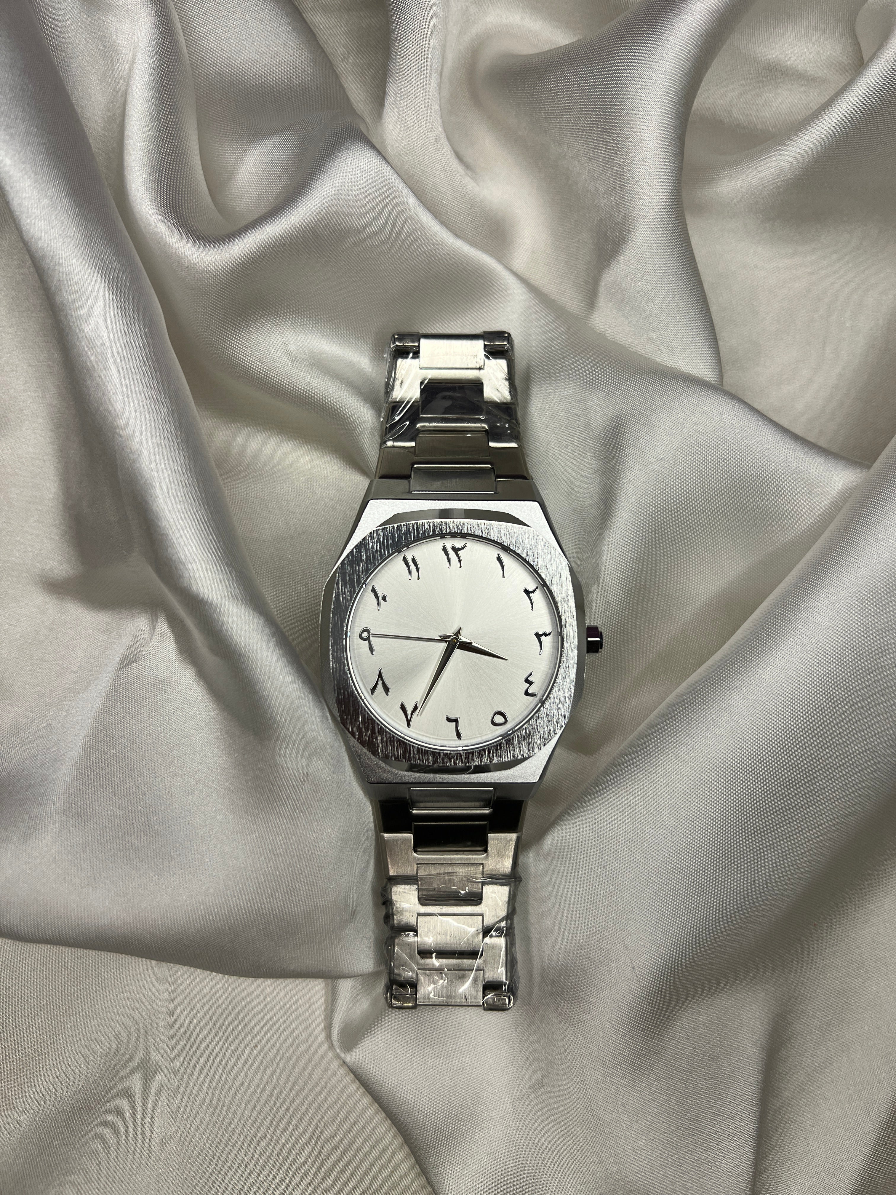 ARABIC AURA MEN'S WATCH ( AAA master copy )