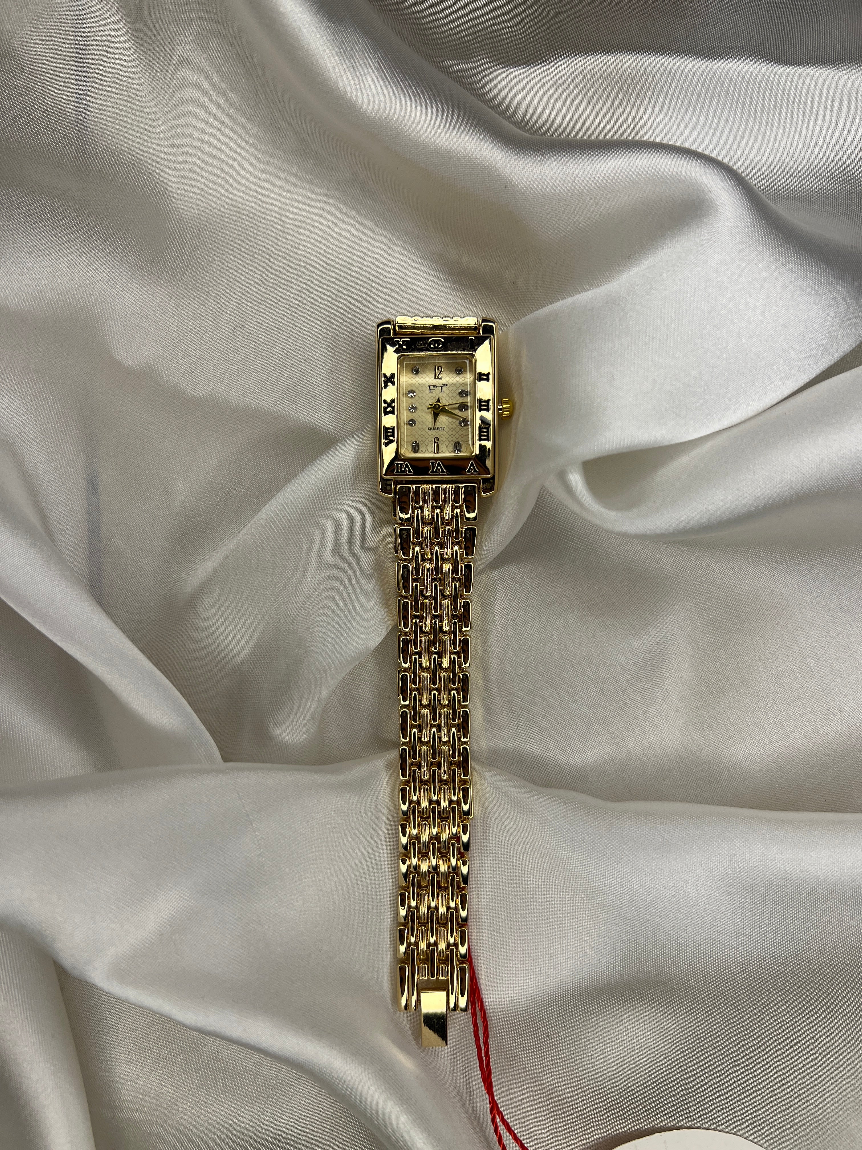 LUXURY WOMEN WATCHES ✨