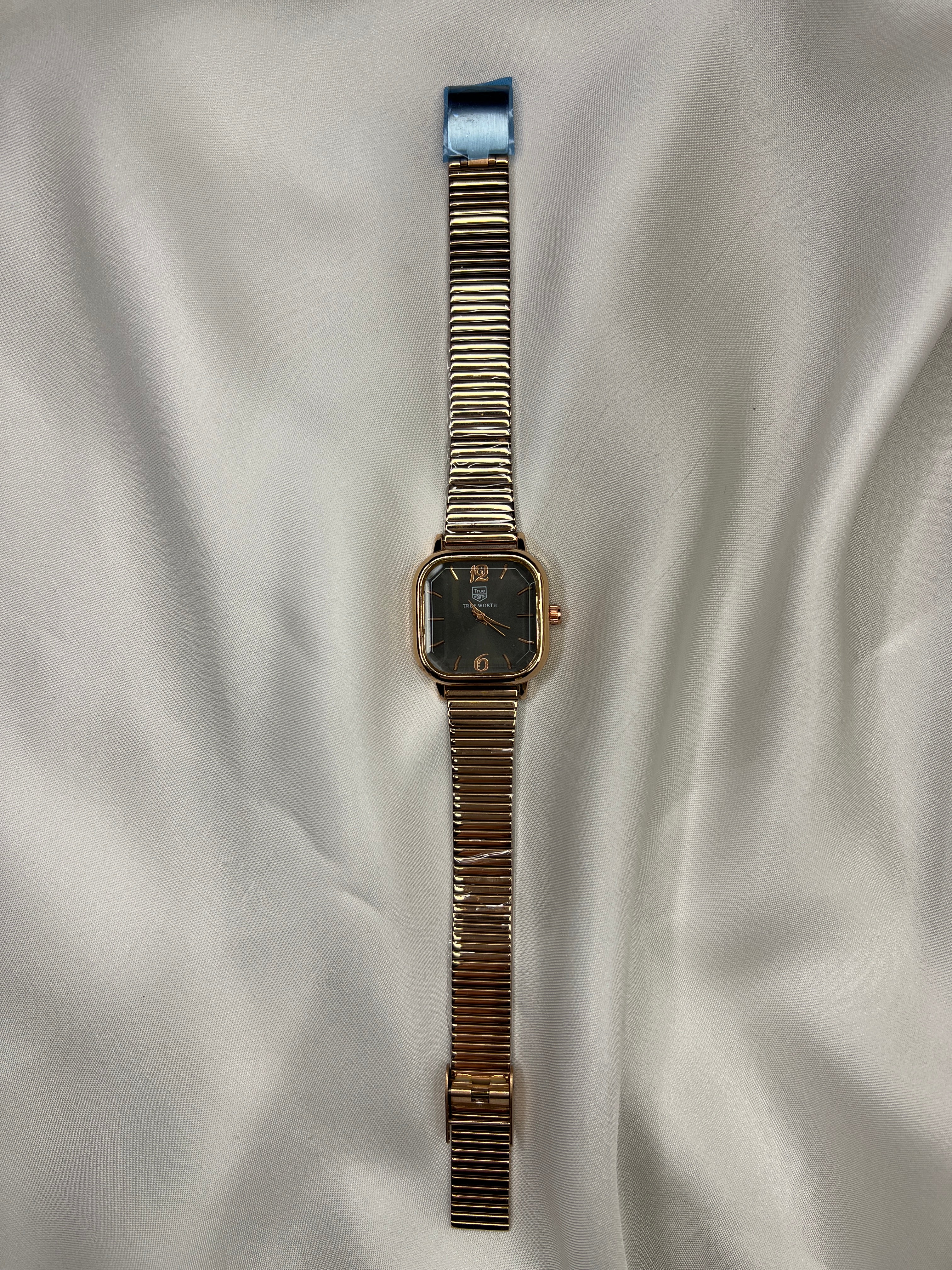 TRENDY VINTAGE WATCHES