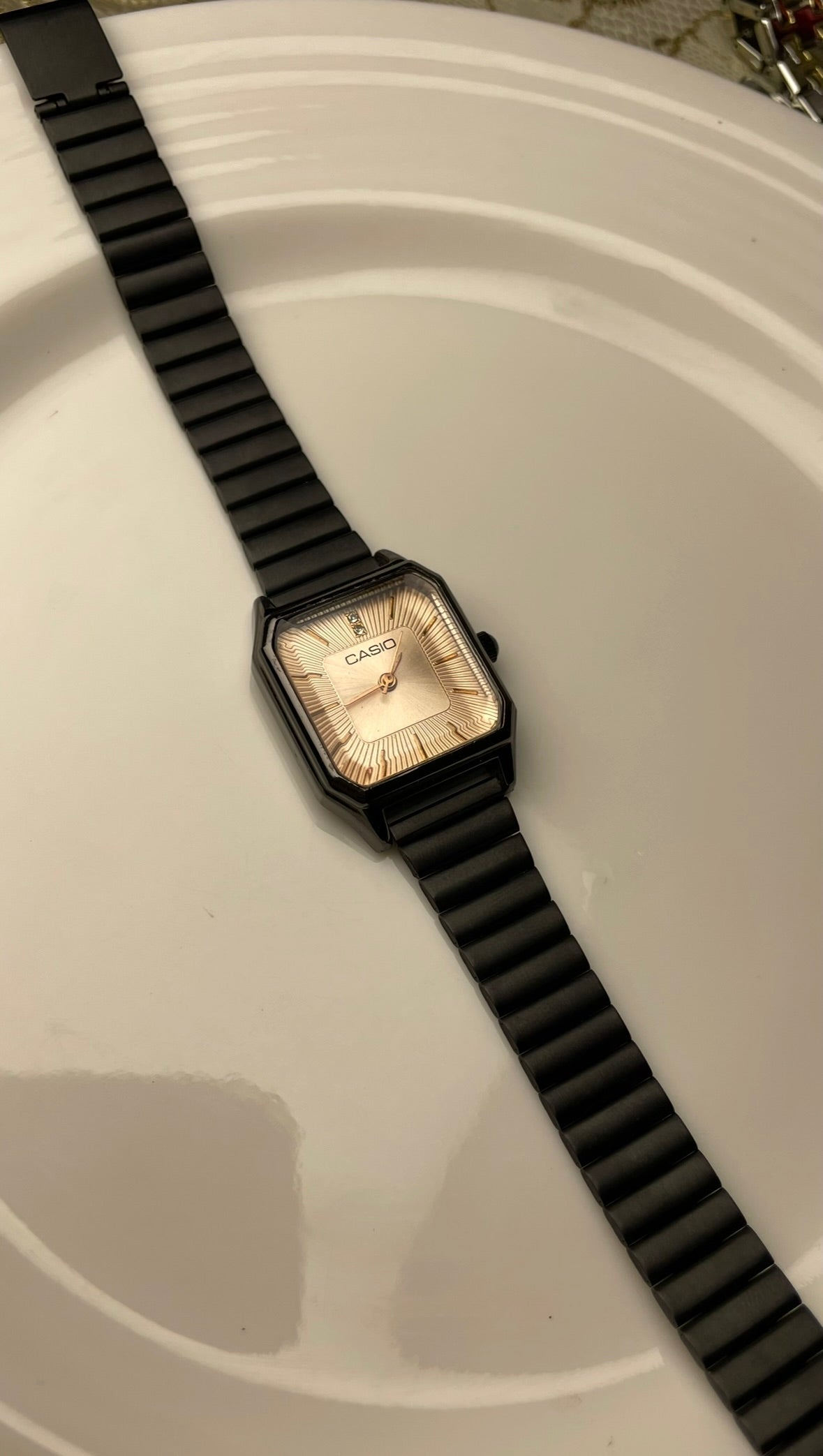 CASIO ROSE-GOLD