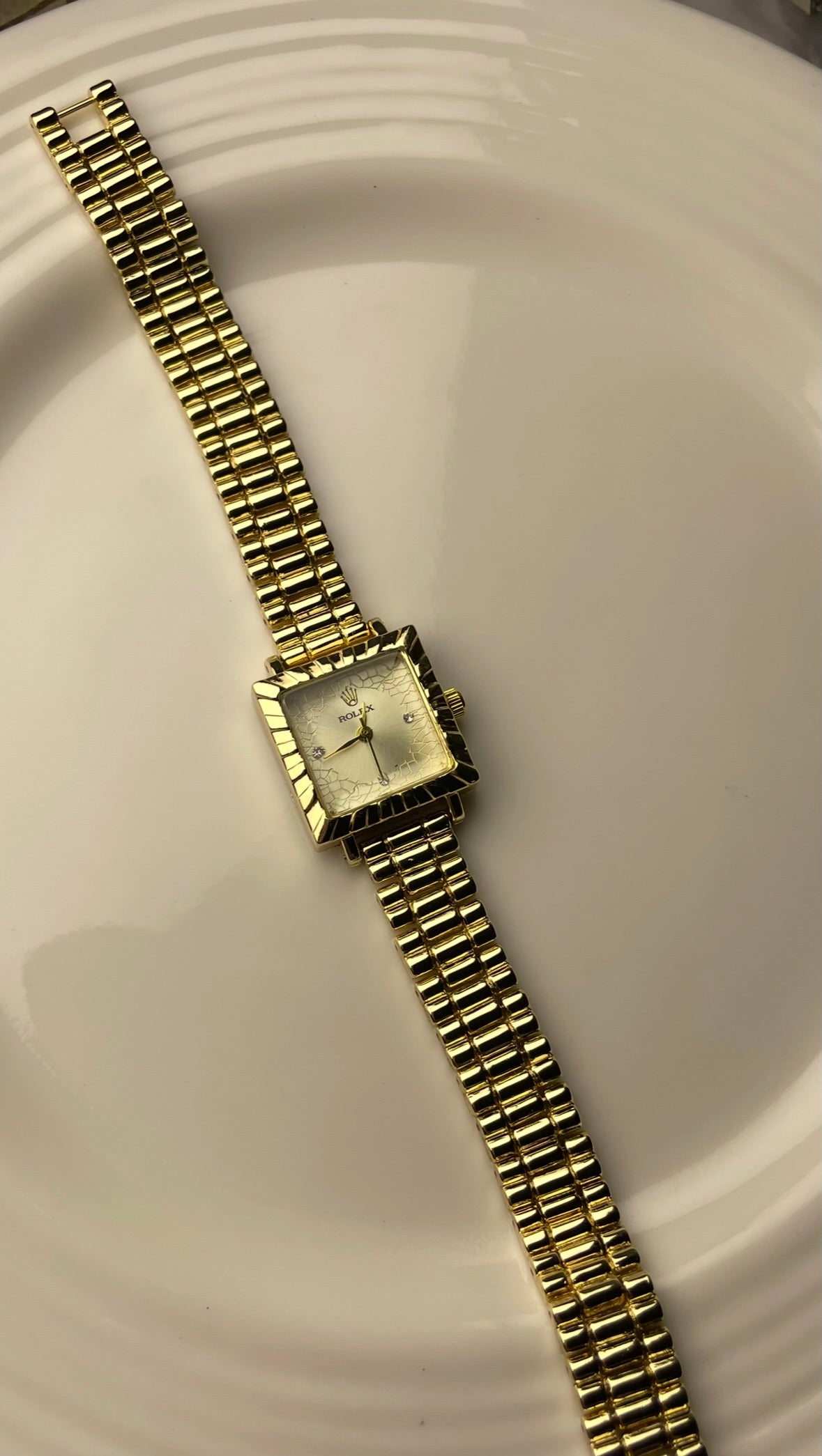 ESQ ROLEX GOLD