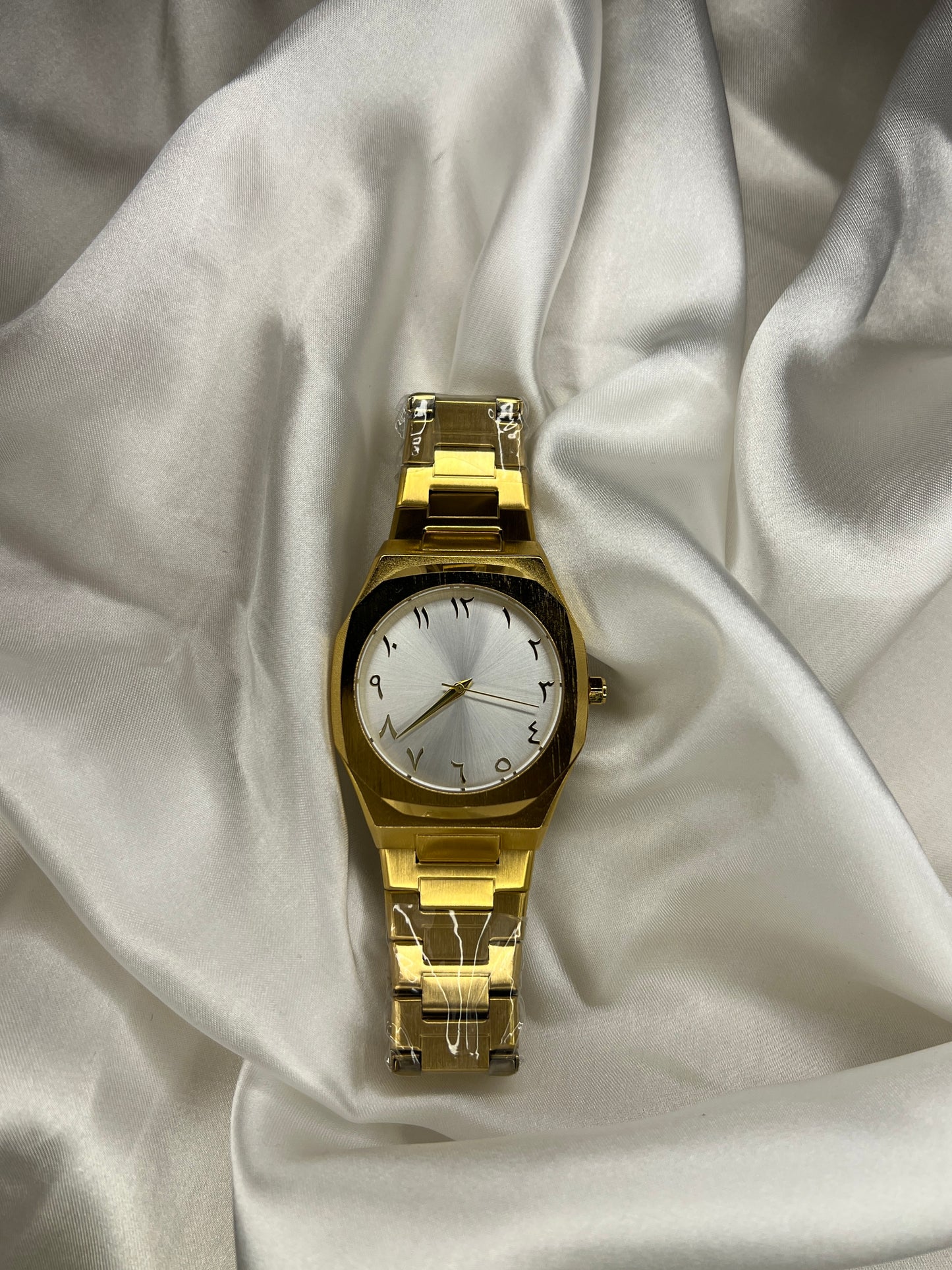 AURA GOLD