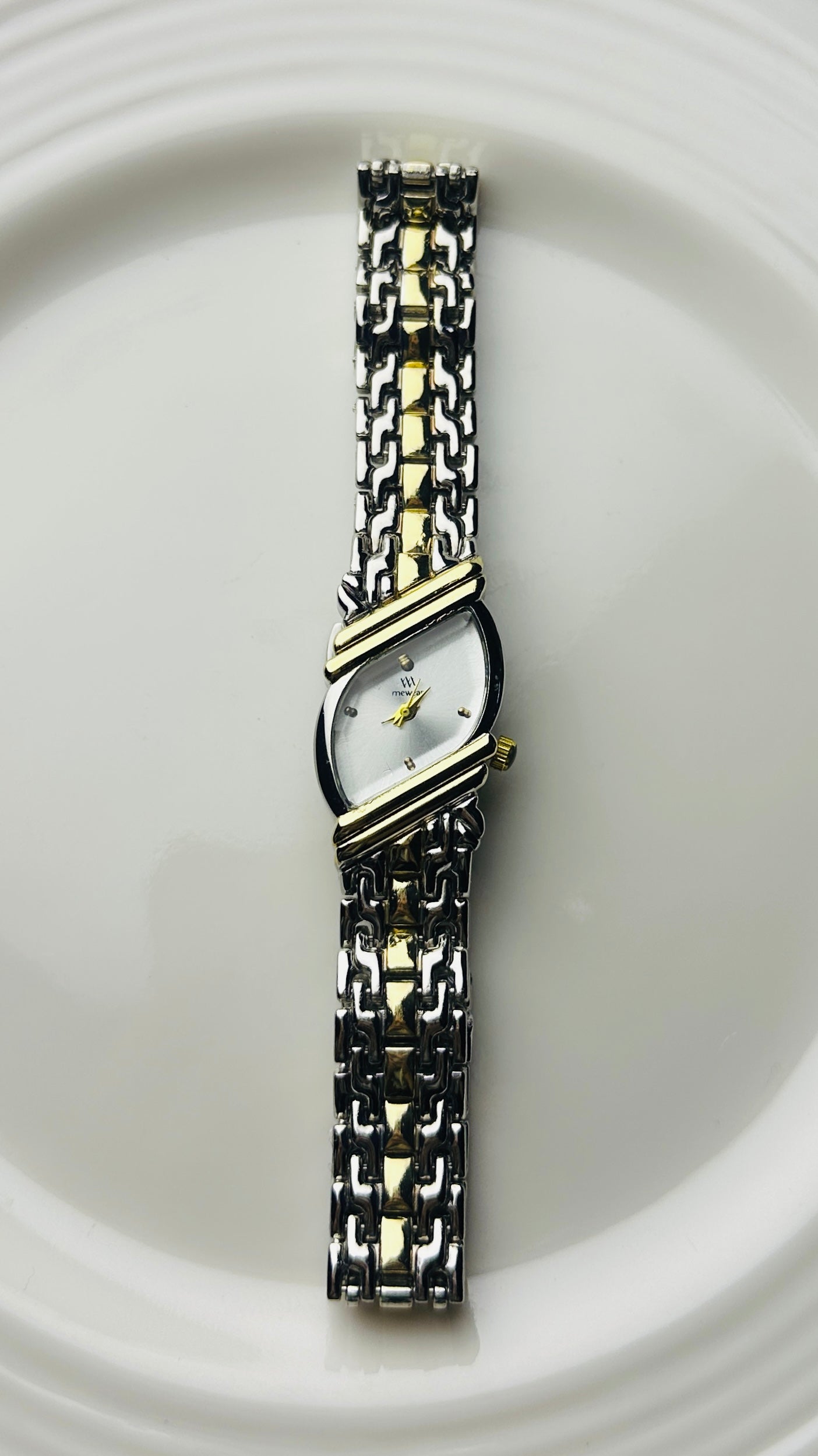 M CUBIC TWO-TONE