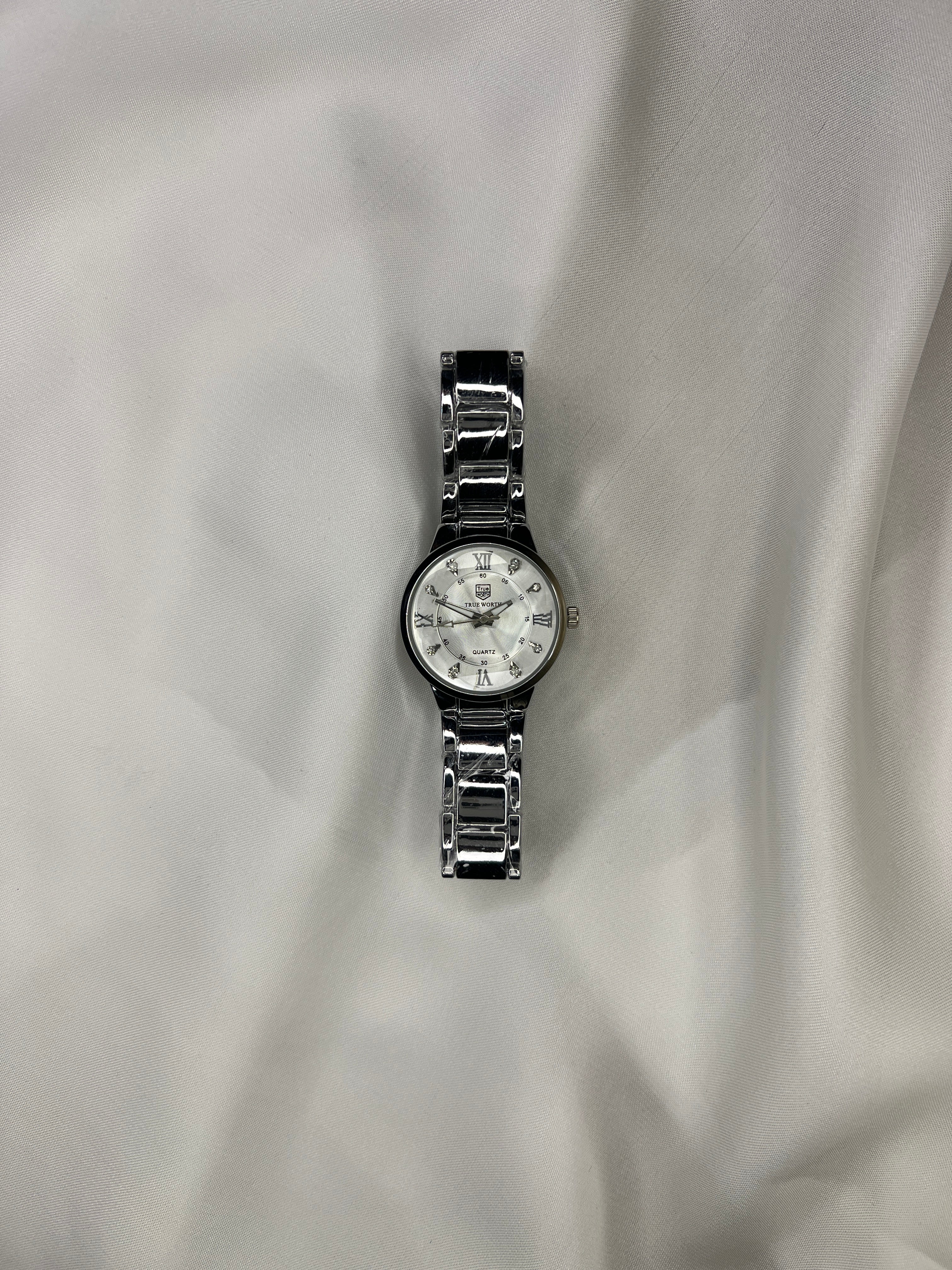 ELEGANT ROMAN  WATCHES