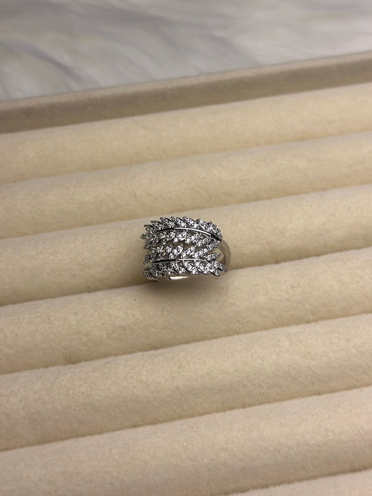 PEARL ADJUSTABLE RING