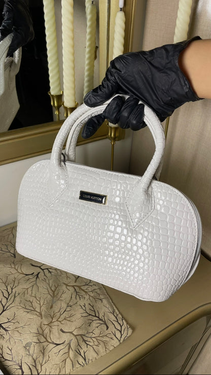 LOUIS WHITE BAG