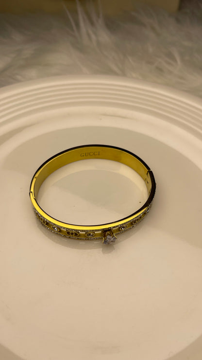 STONNED STAINLESS BANGLE