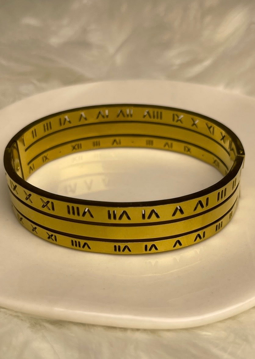 ARABIC STAINLESS STEEL BANGLE