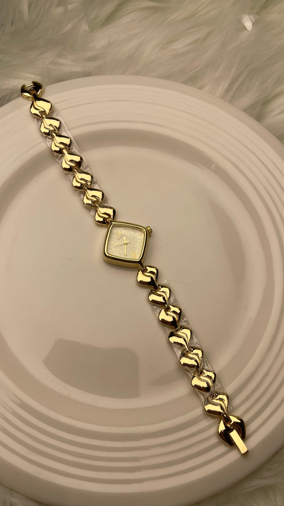 AVELINE GOLD