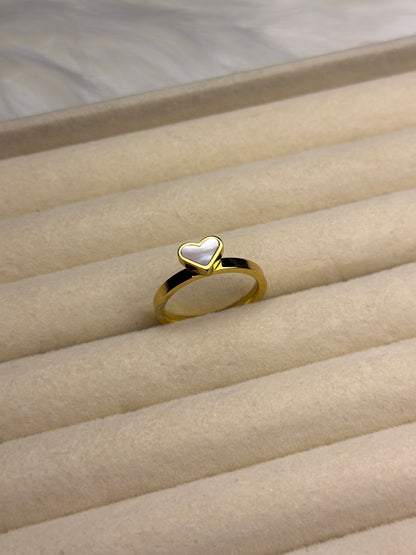 HEART RING