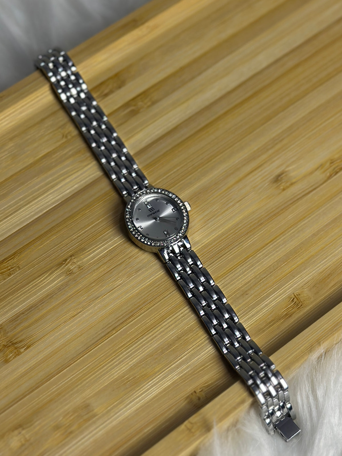 ICY SILVER