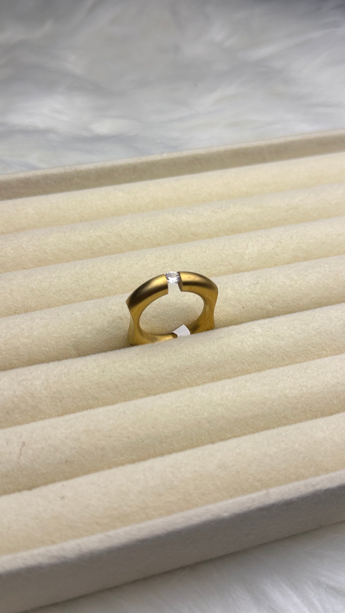 LUNEL RING