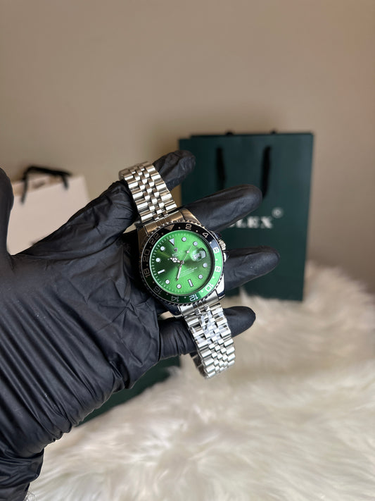 ROLEX GMT MASTER II ( GREEN )