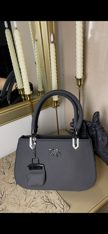 IVORY BLACK HANDBAG