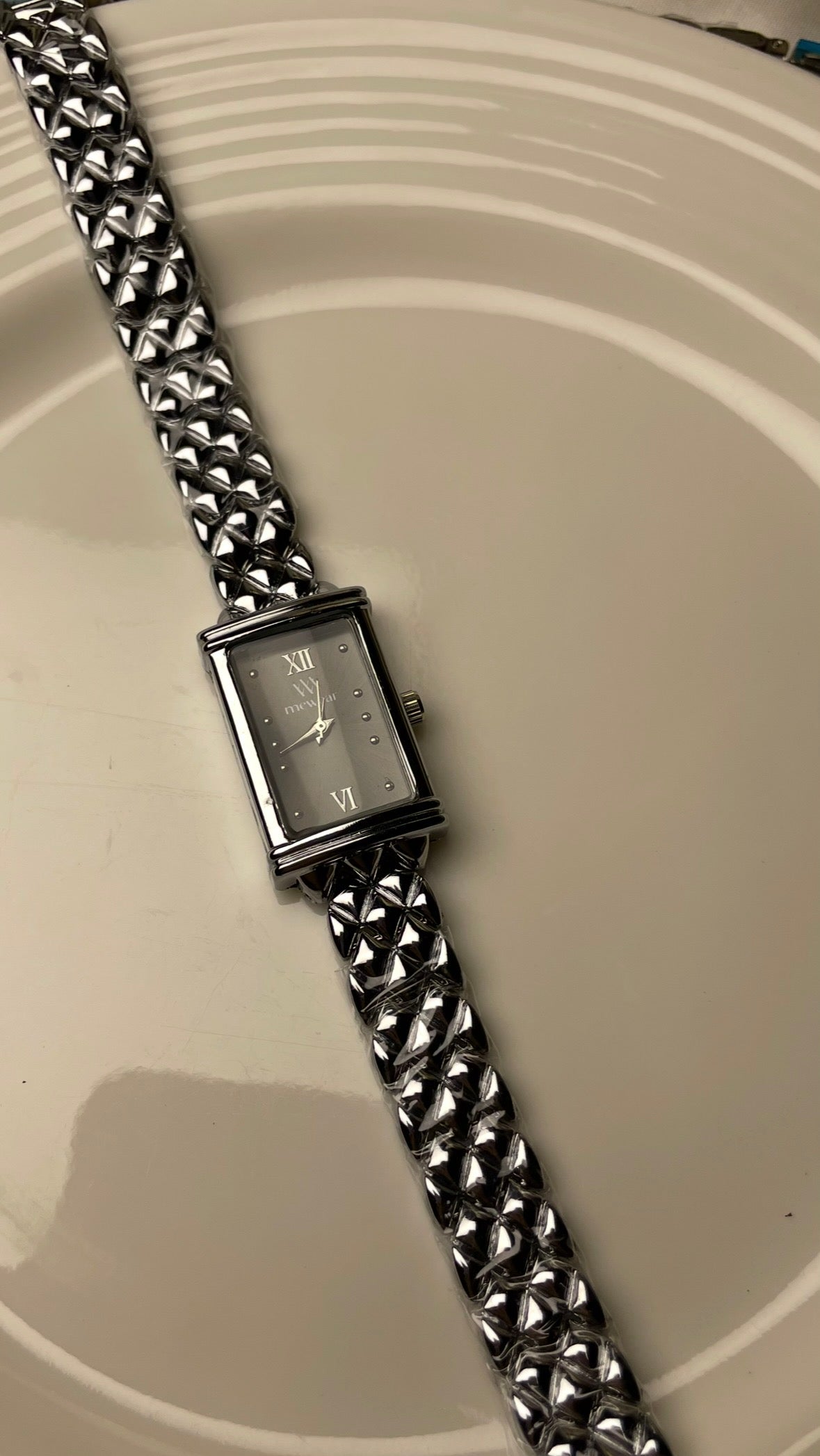 LUNEL SILVER BLACK