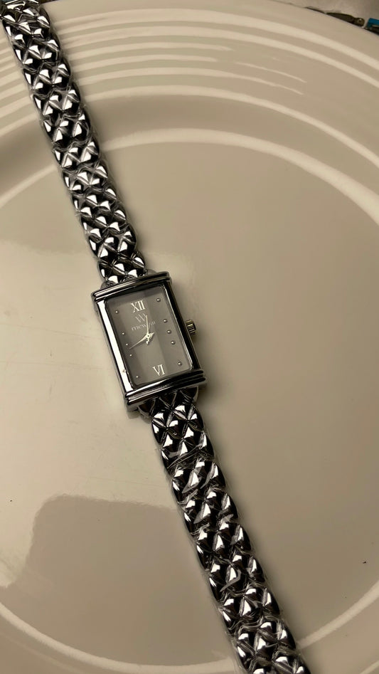 LUNEL SILVER BLACK