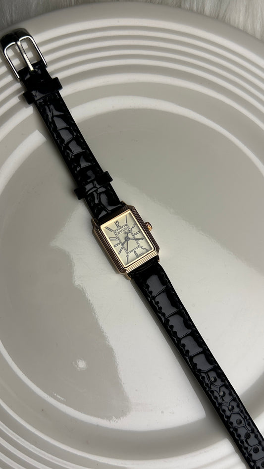 NEBEL BLACK