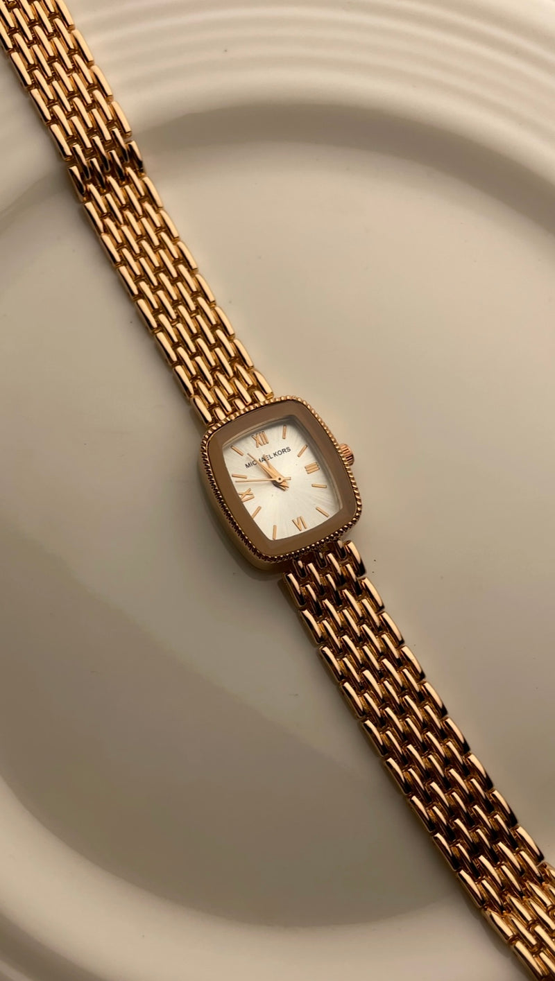 MK ROSEGOLD-WHITE