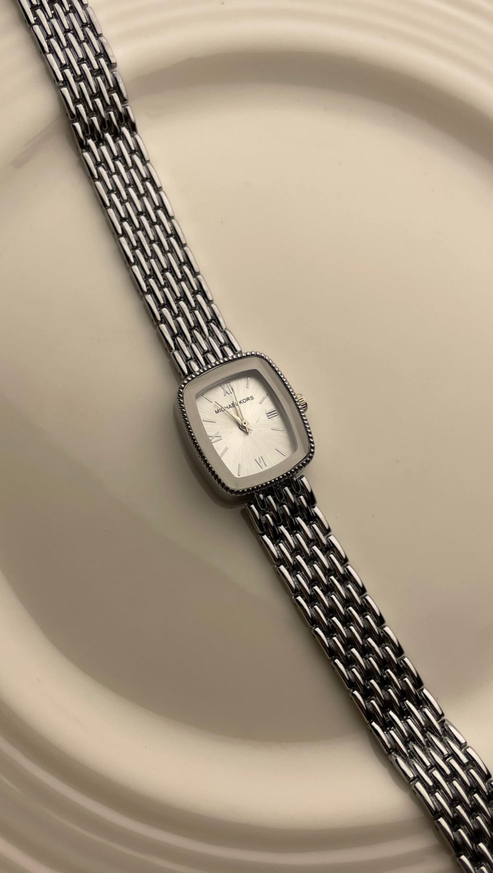 MK SILVER-WHITE