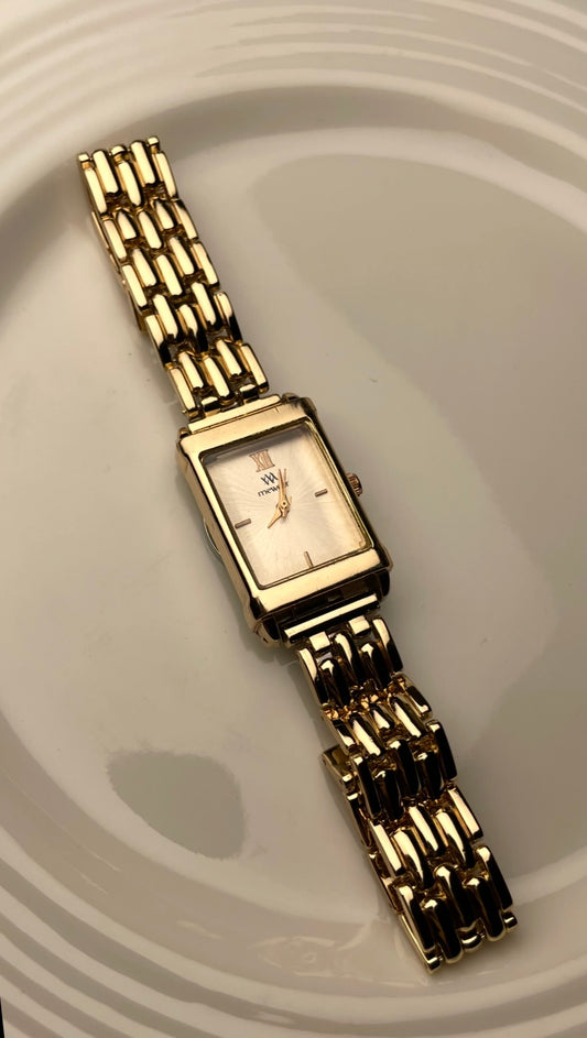 VELORA ROSEGOLD