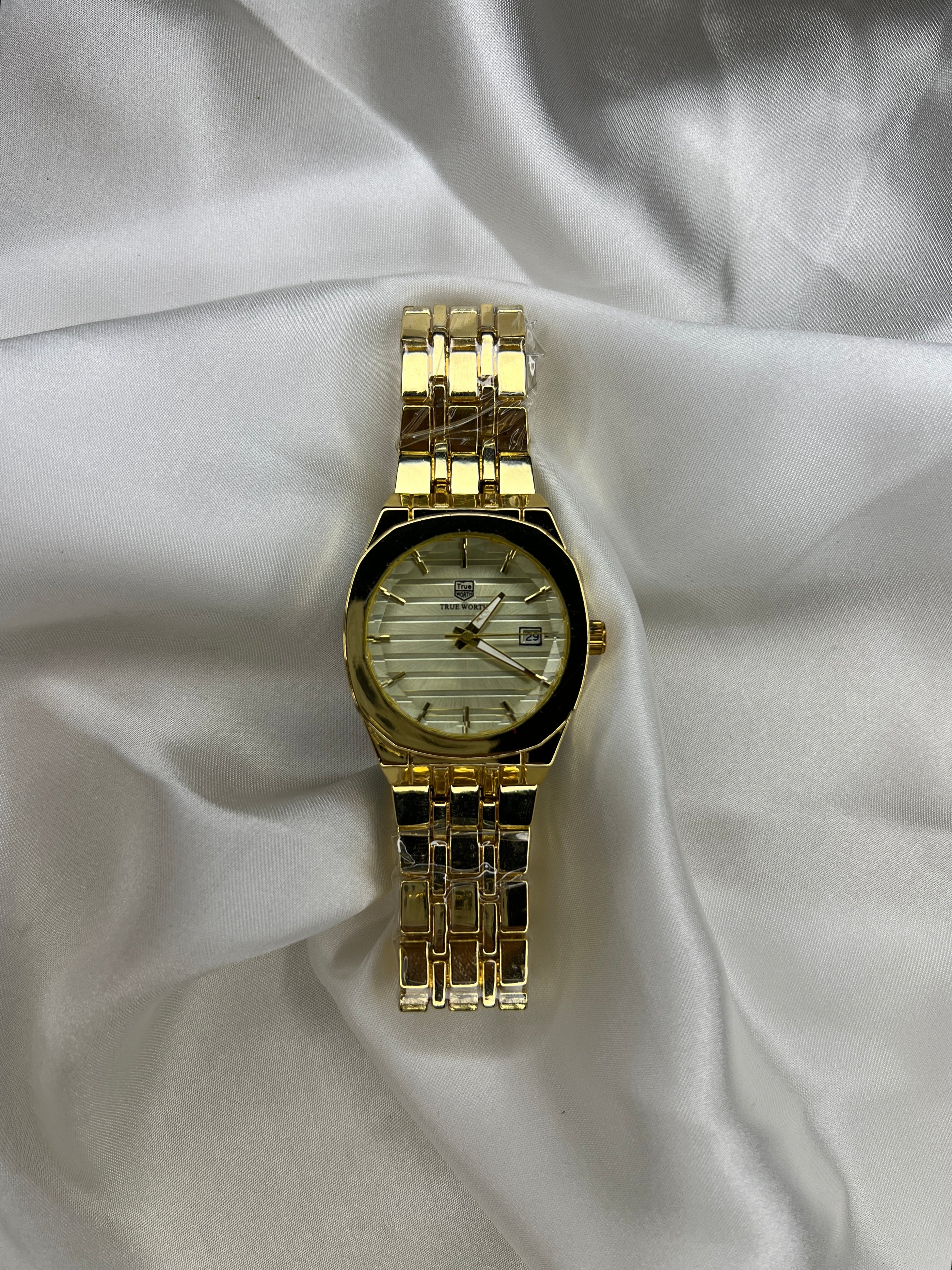 STAINLESS STEEL UNIVERSAL WATCHES ( 4 COLORS )