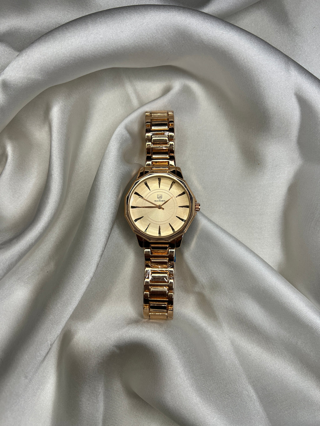 ROUND DIAL WATCHES✨ ( 3 colors )