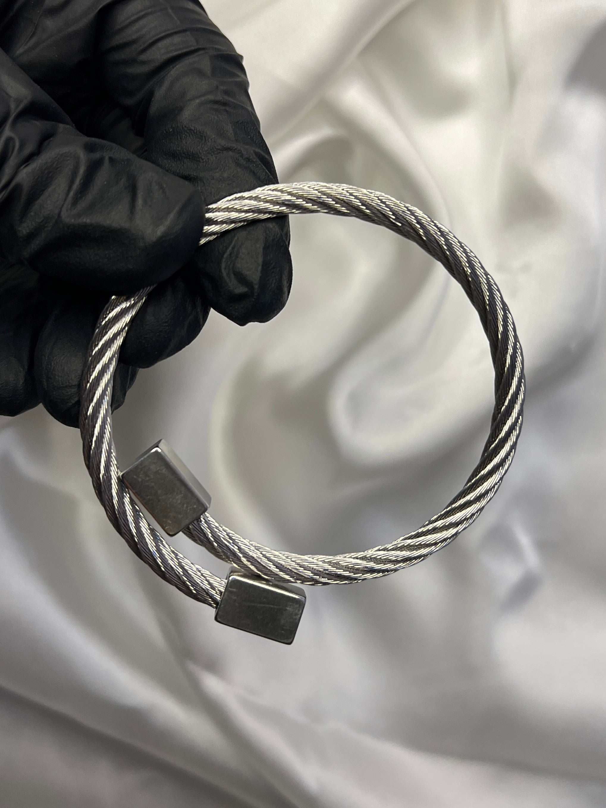 Stainless Steel Bangle Bracelet for Men's and Women's
