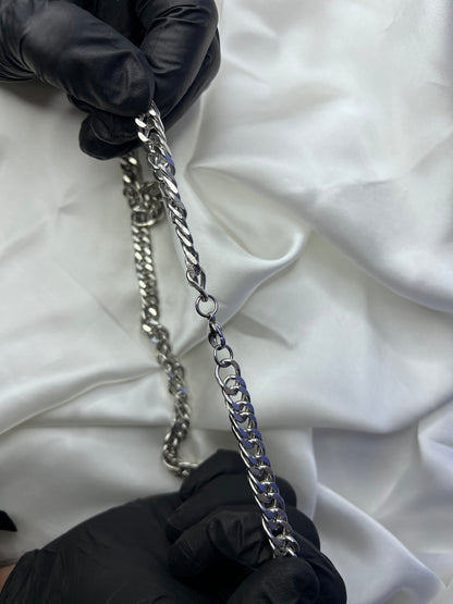 STAINLESS STEEL CHAIN *SILVER*