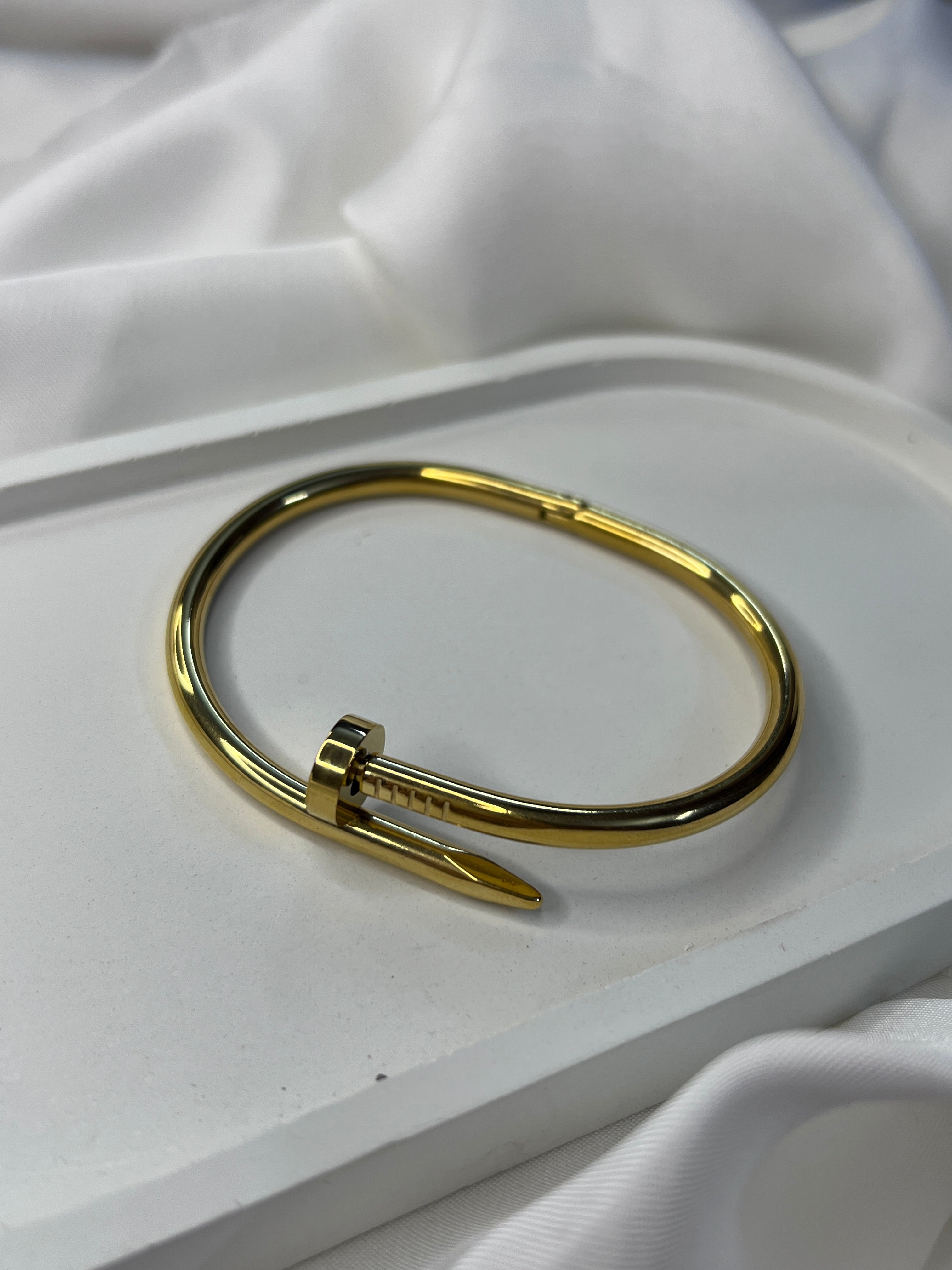 STAINLESS STEEL BANGLES