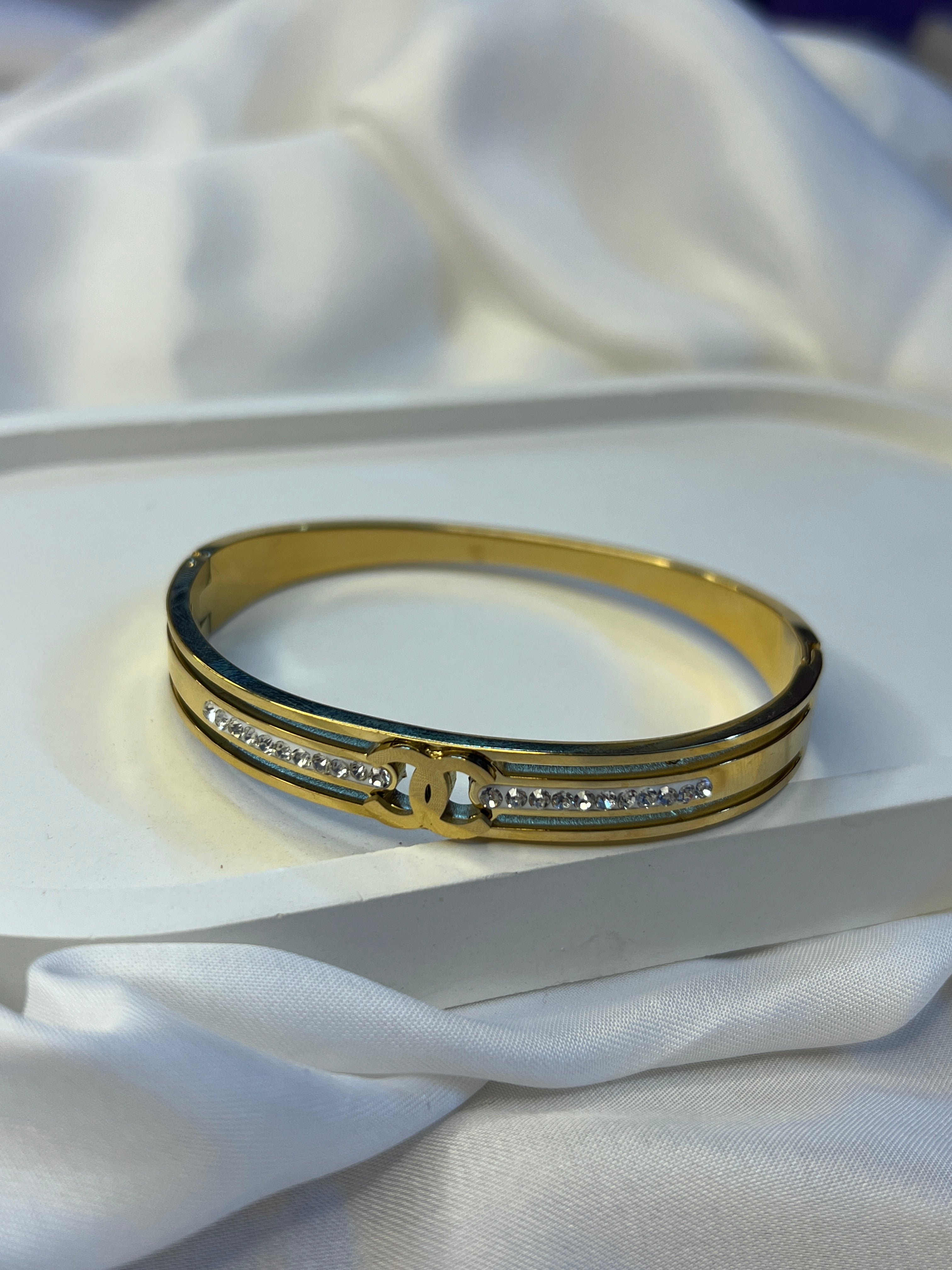 PREMIUM STAINLESS STEEL BANGLES ( 6 DESIGNS )