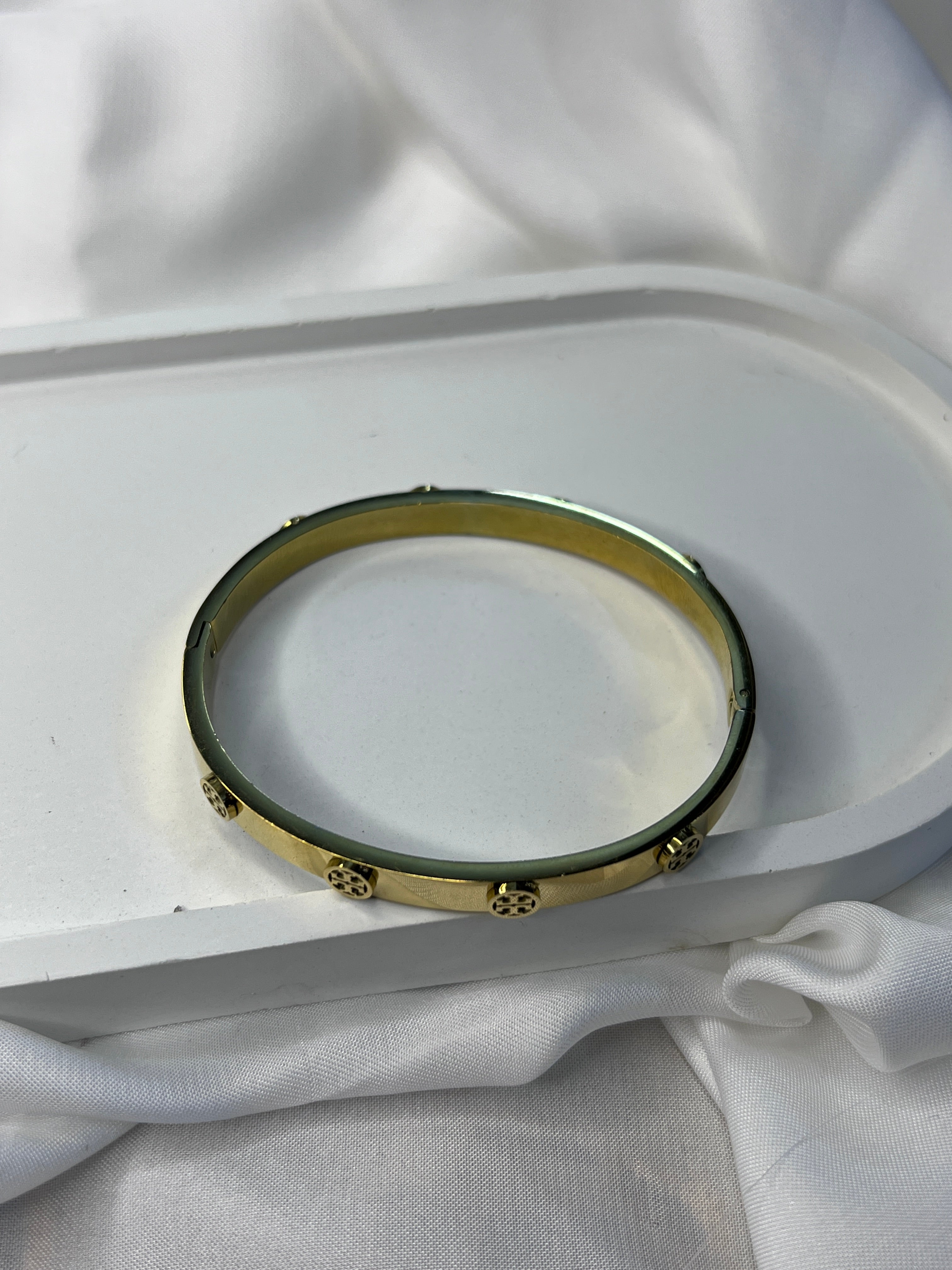 PREMIUM STAINLESS STEEL BANGLES ( 6 DESIGNS )