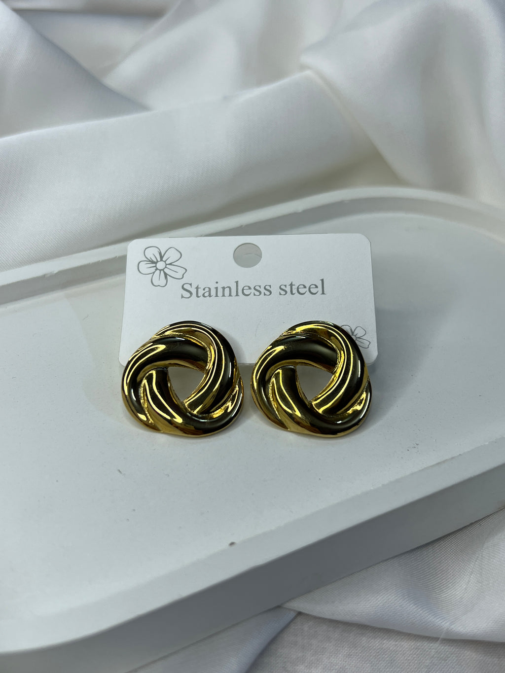 STAINLESS STEEL TRENDY TOPS ( 9 DESIGNS )