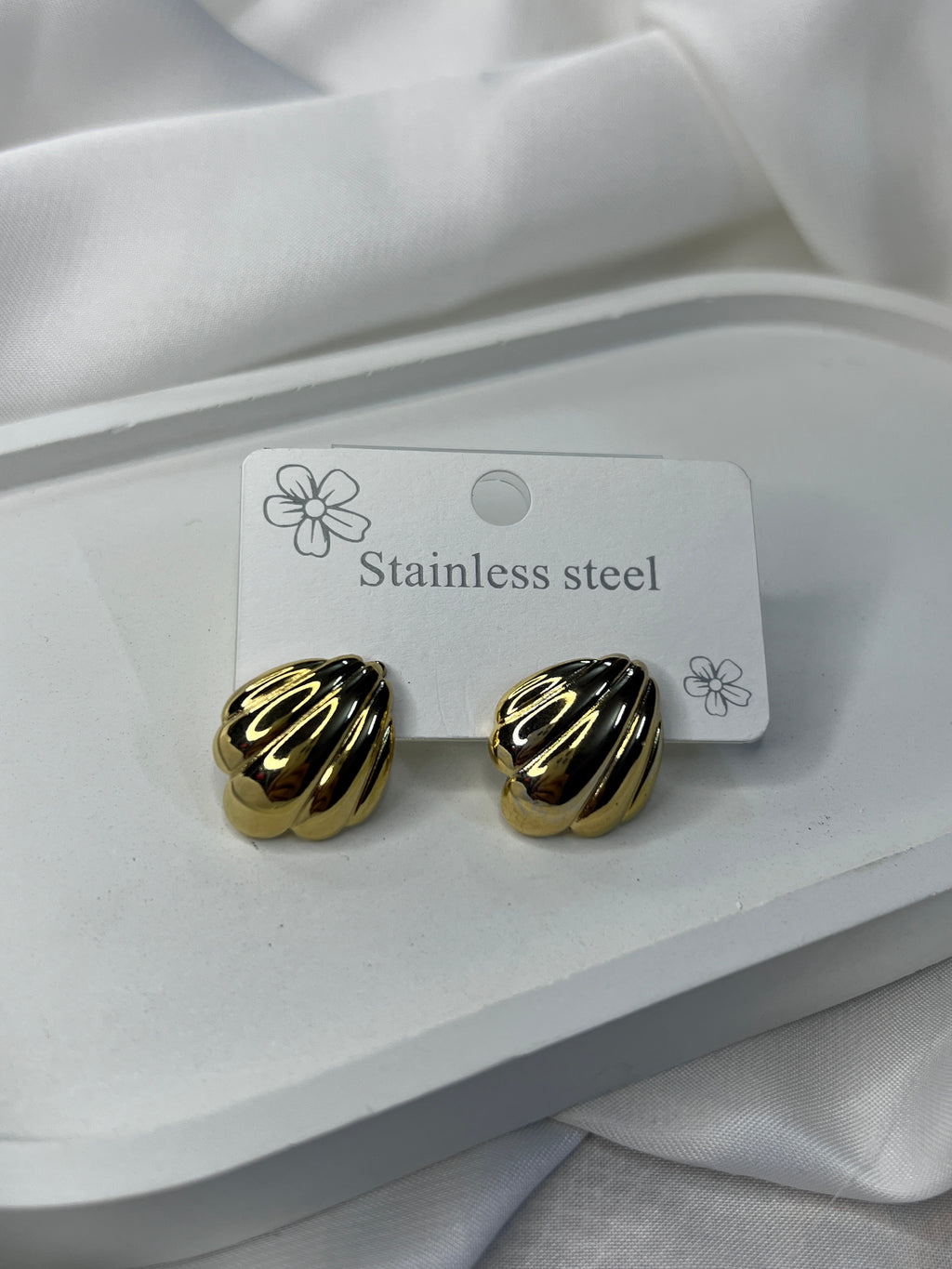 STAINLESS STEEL TRENDY TOPS ( 9 DESIGNS )