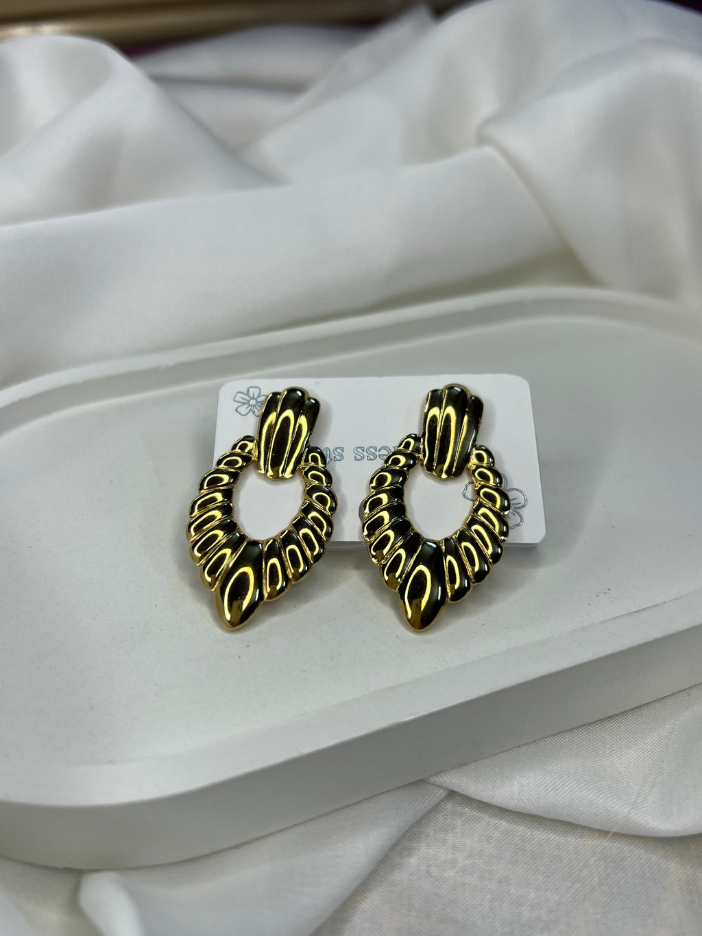 STAINLESS STEEL TRENDY TOPS ( 9 DESIGNS )