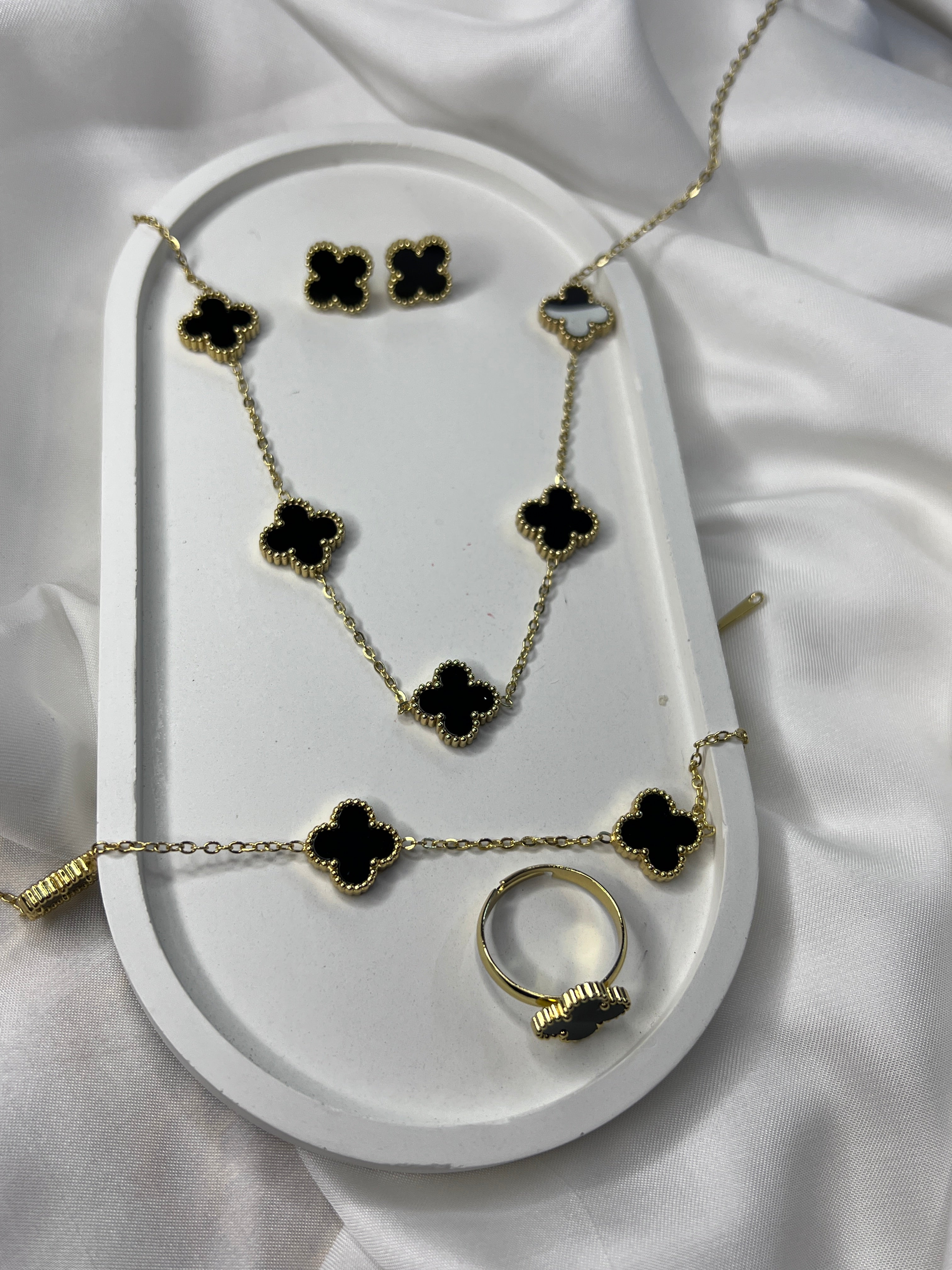 JEWELLERY SETS * 3 DESIGNS *