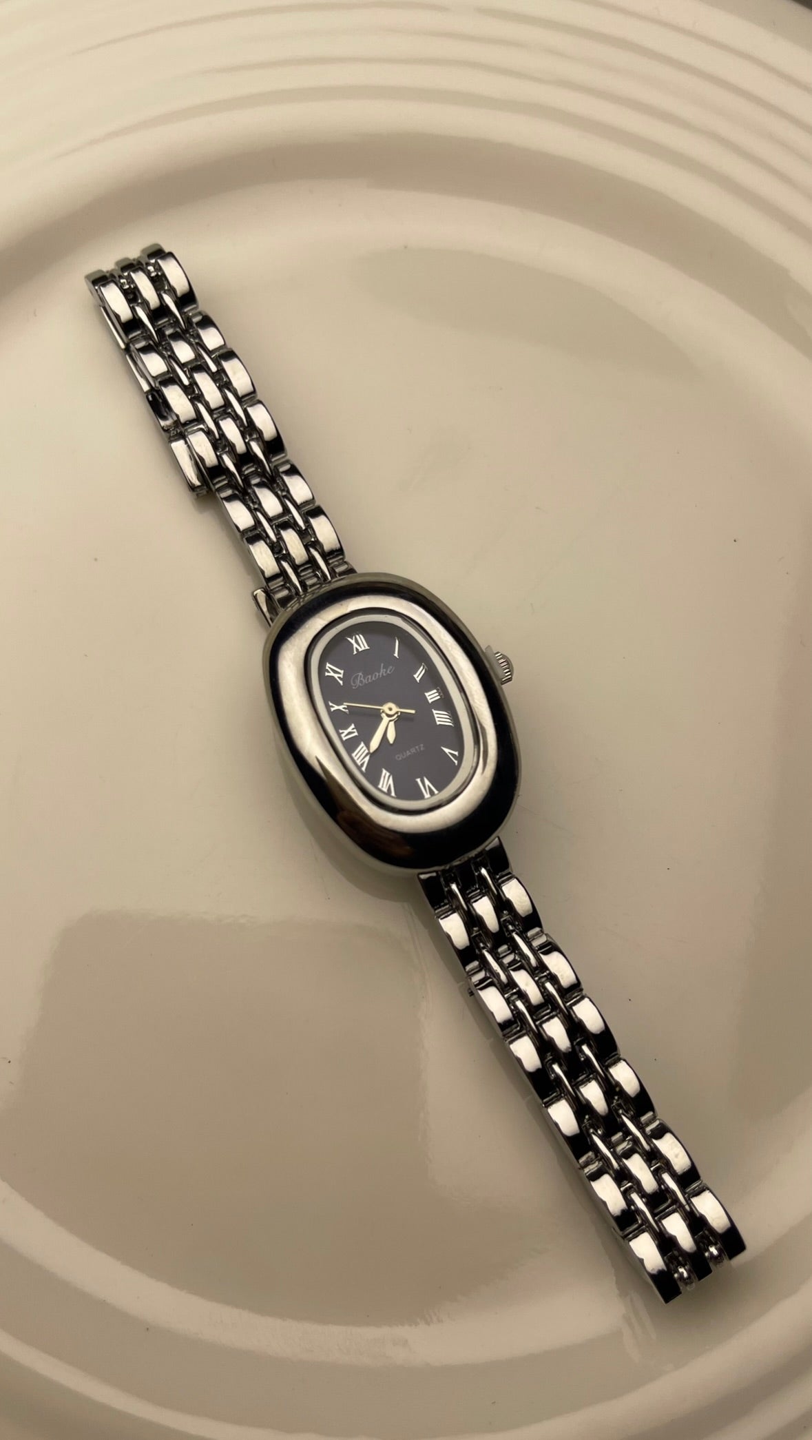 NVELLE SILVER-ROYAL