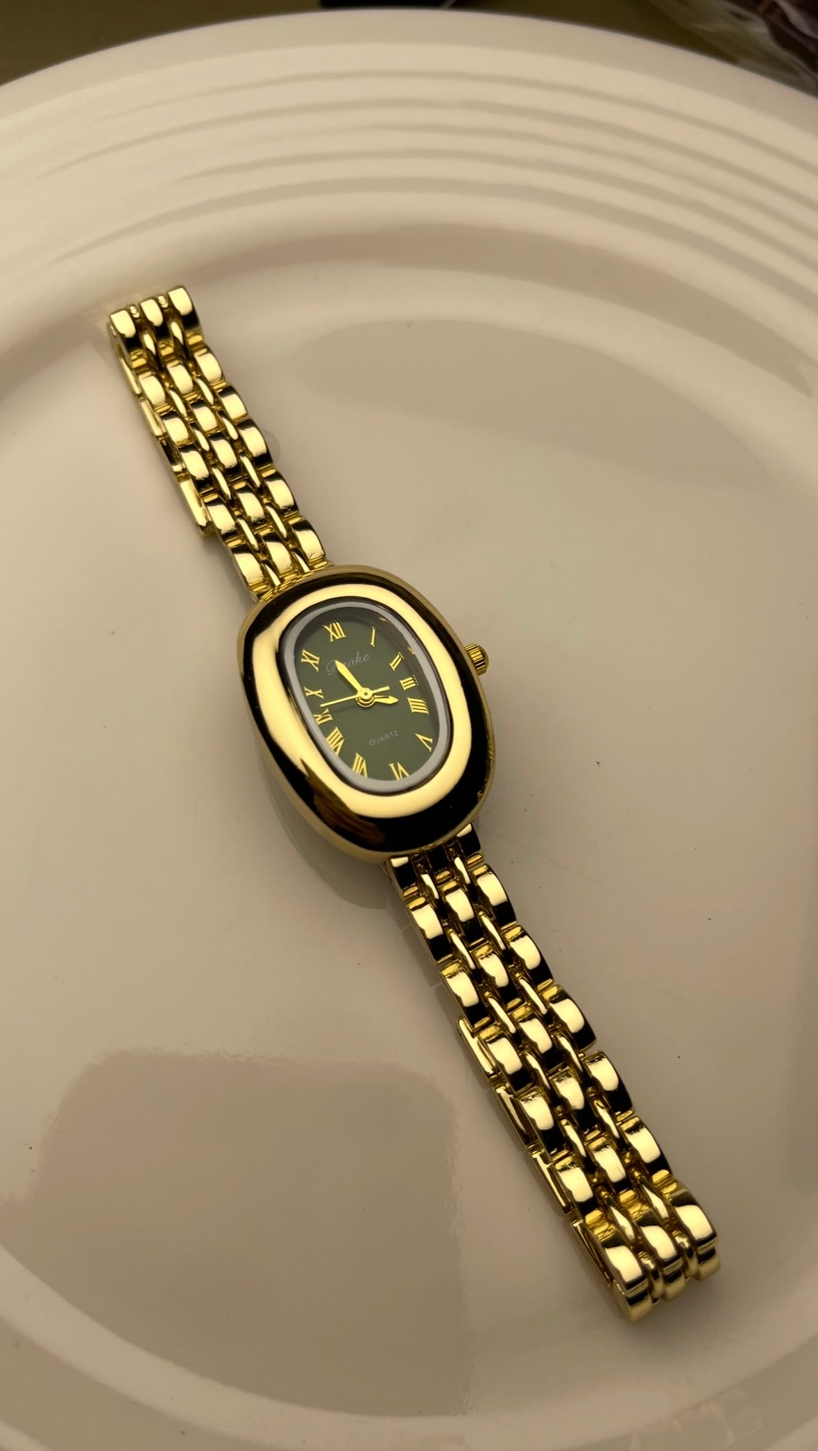AVENOR GOLD-GREEN