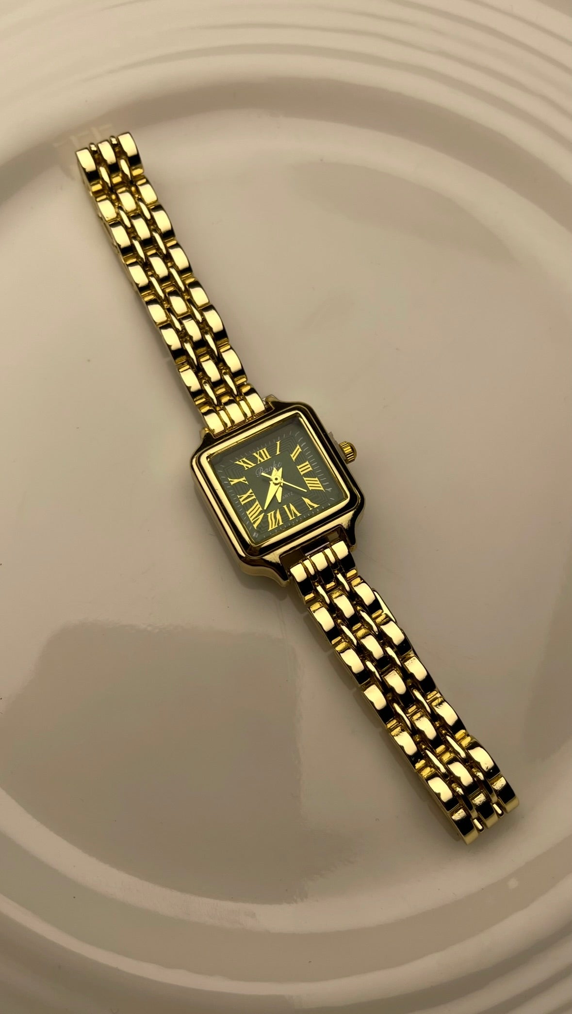 LAVENA GREEN
