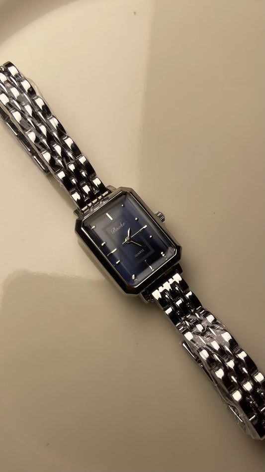 ORCHER NAVY BLUE