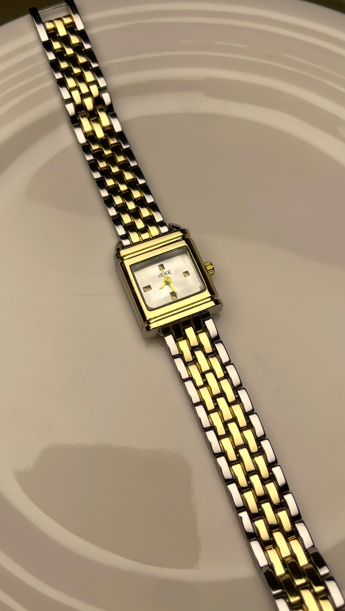 KYUR TWO-TONE