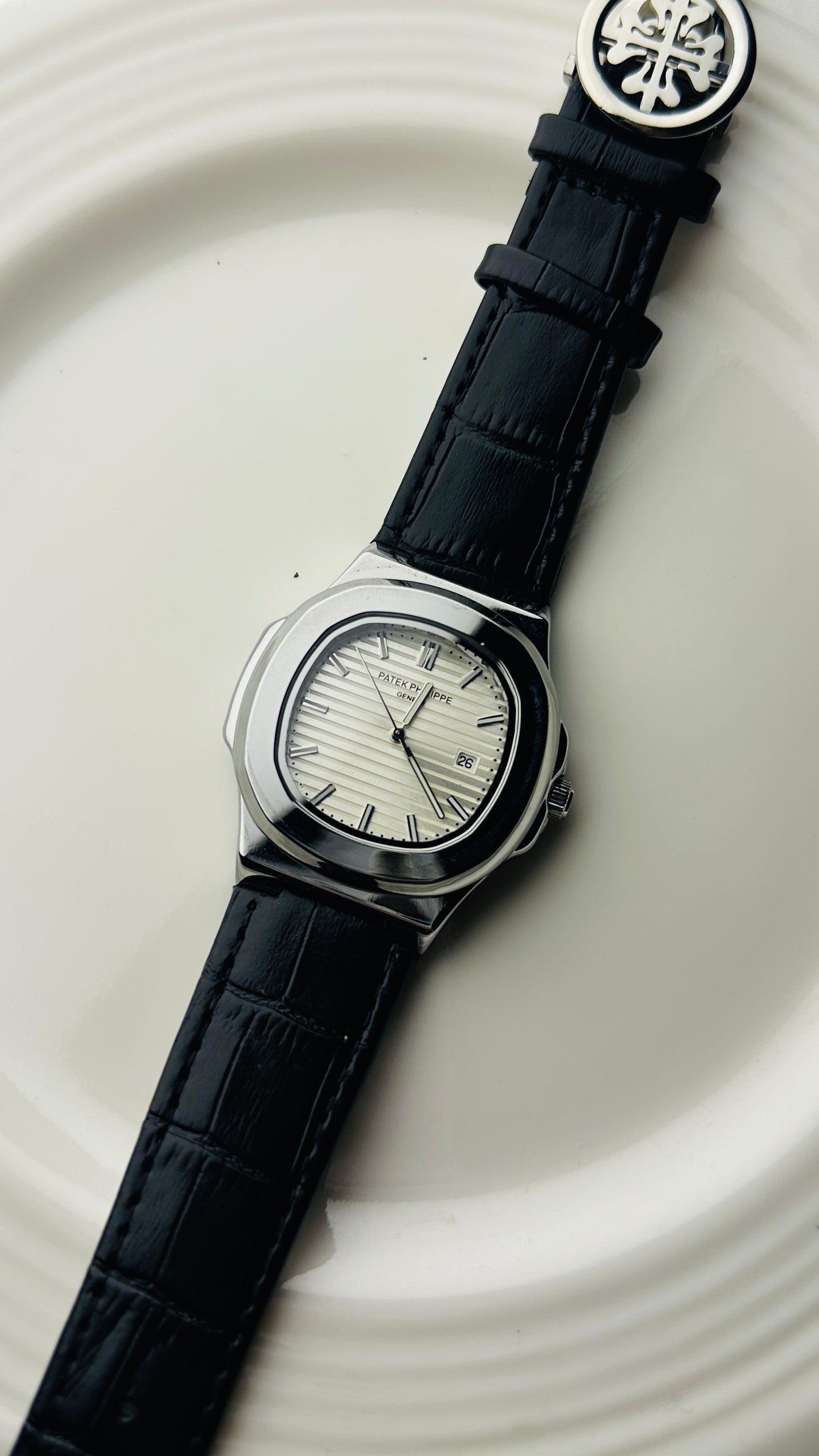 PATEK PHILIPPE GENEVE ( SILVER )