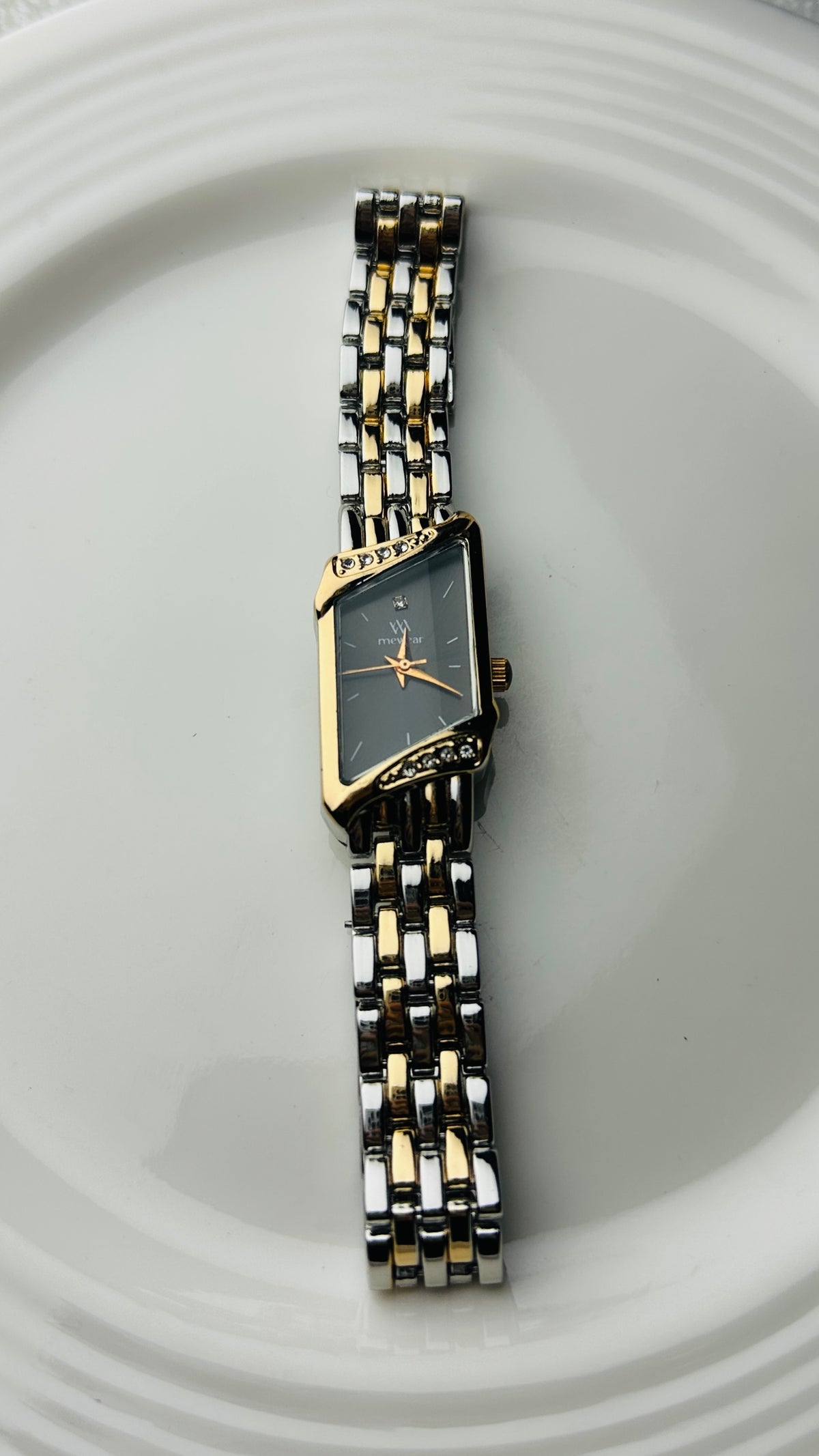TITANIC BLACK WITH TWO-TONE